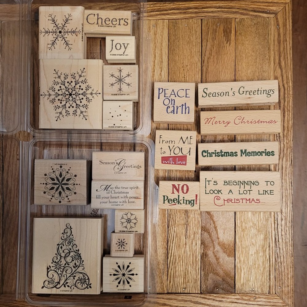 Large Lot of Christmas Stamps